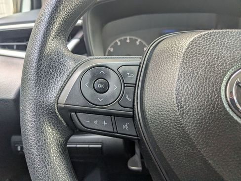 Used 2025 Toyota Corolla LE image 15
