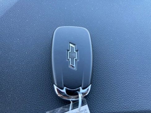 Used 2022 Chevrolet Bolt EUV Premier w/ Sun & Sound Package image 27