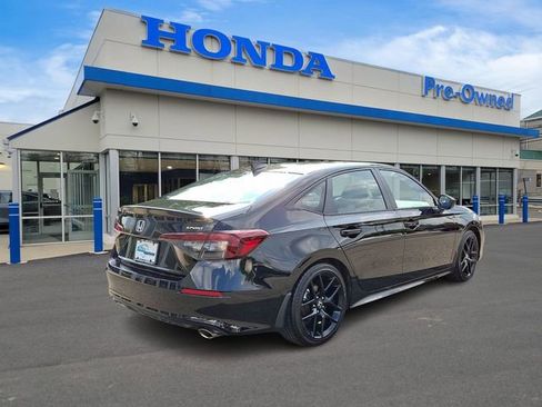 Used 2025 Honda Civic Sport image 4
