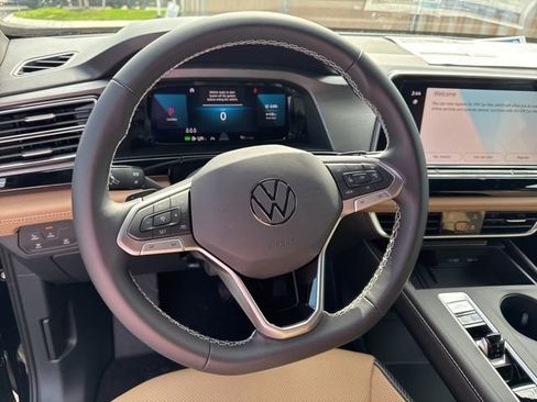 New 2026 Volkswagen Atlas Cross Sport SE AWD/4WD image 10