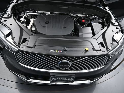 Used 2025 Volvo XC90 B5 Ultra AWD/4WD image 21