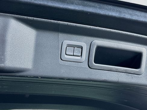 Used 2025 MAZDA CX-50 AWD 2.5 S w/ Preferred Package image 29