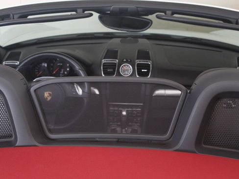 Used 2016 Porsche Boxster GTS image 7
