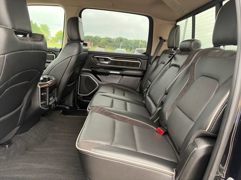 Used 2021 RAM 1500 Laramie AWD/4WD image 35