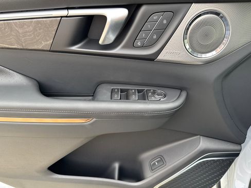 New 2026 Buick Enclave Avenir w/ Super Cruise Package image 28