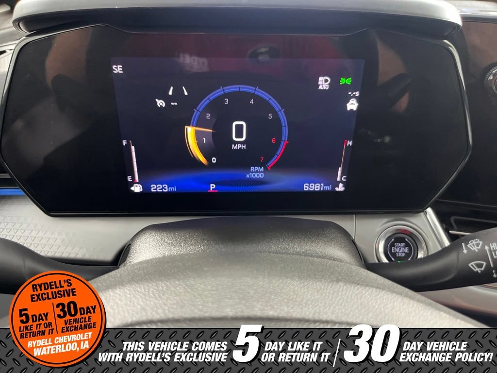 Used 2025 Chevrolet Trax LT w/ LT Convenience Package FWD image 25