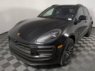 New 2026 Porsche Macan video 1