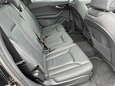 Used 2025 Audi Q7 3.0T Premium Plus AWD/4WD image 14