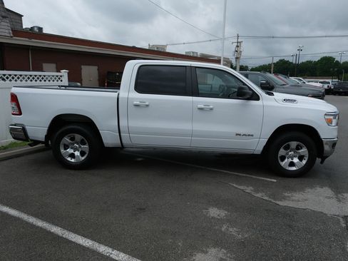 Used 2022 RAM 1500 Big Horn AWD/4WD image 2