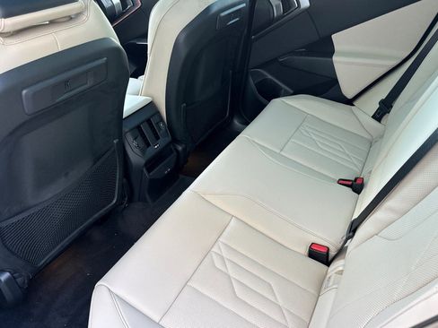 Used 2026 BMW X3 xDrive30 w/ Premium Package image 22