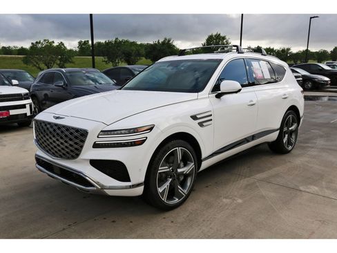 Used 2025 Genesis GV80 3.5T Prestige AWD/4WD image 3