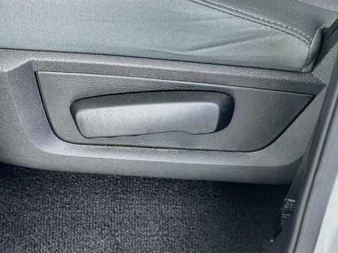 Used 2018 RAM 1500 Express RWD image 21