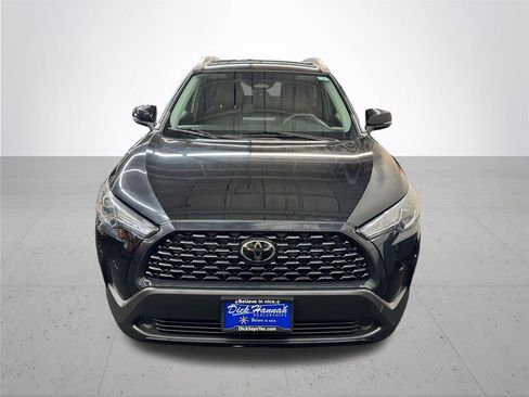 Used 2024 Toyota Corolla Cross LE AWD/4WD image 11