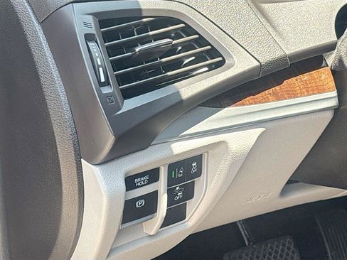 Used 2017 Acura MDX SH-AWD w/ Technology Package image 10