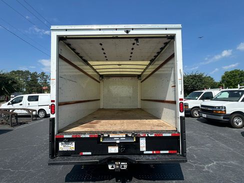 Used 2021 GMC Savana 3500 Extended w/ Power Convenience Package RWD image 22