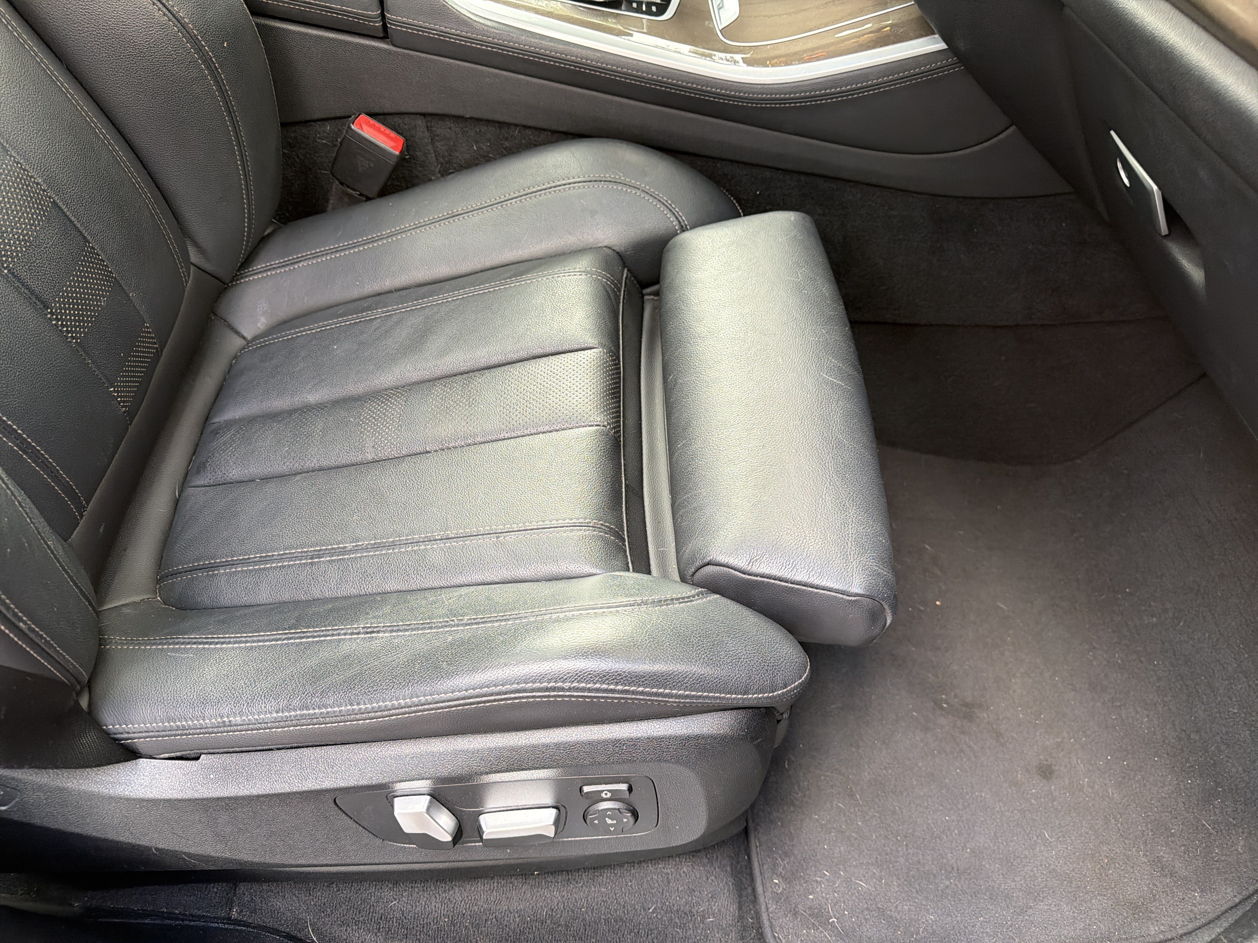 Used 2022 BMW X5 sDrive40i w/ Parking Assistance Package RWD image 43