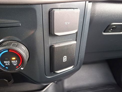 Used 2024 Ford F150 XL image 26