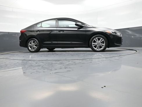 Used 2018 Hyundai Elantra SEL w/ Cargo Package image 28