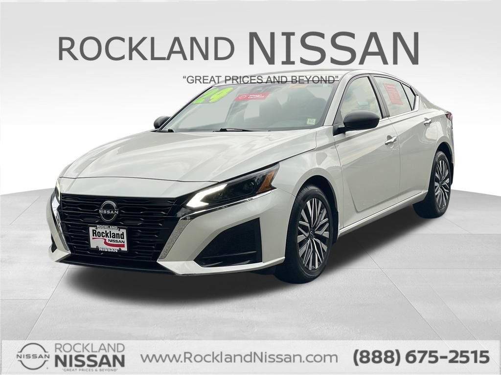 Certified 2024 Nissan Altima 2.5 SV AWD/4WD image 1