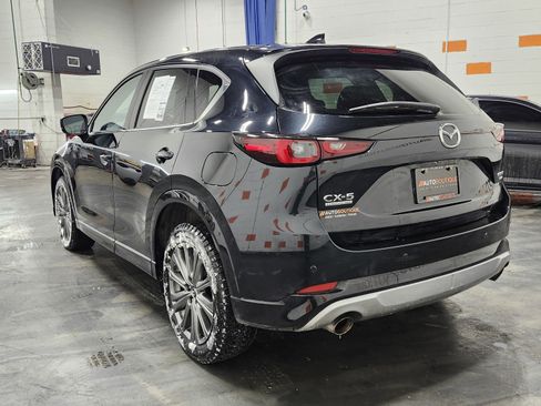 Used 2024 MAZDA CX-5 Signature image 17