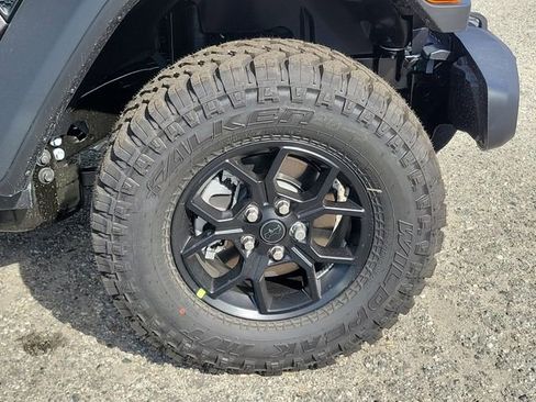 New 2026 Jeep Wrangler Willys AWD/4WD image 5