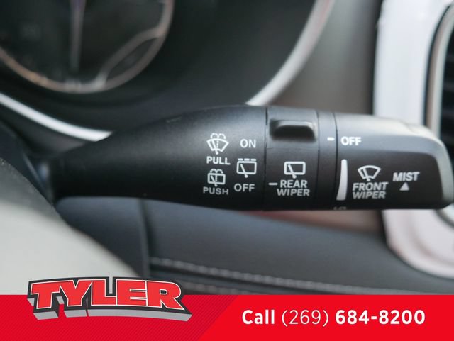 New 2027 Chrysler Pacifica Select FWD image 25