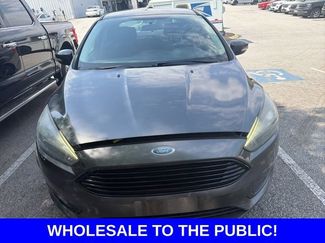 Used 2017 Ford Focus SE video 2