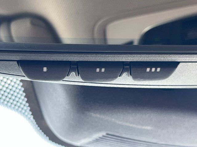 Used 2025 Acura MDX w/ Technology Package FWD image 44