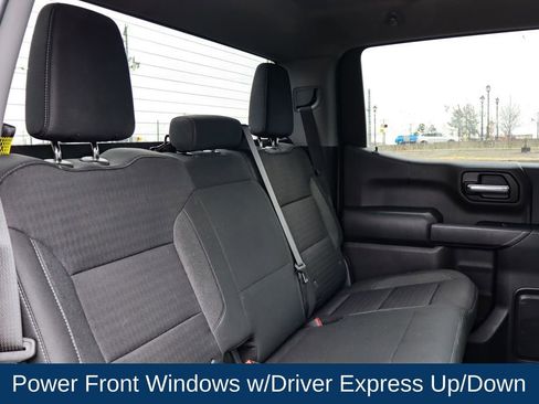 Used 2023 Chevrolet Silverado 1500 Custom image 16