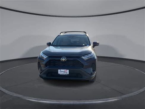 Used 2025 Toyota RAV4 XLE image 3