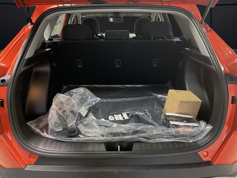 New 2026 Hyundai Kona SE AWD/4WD image 12