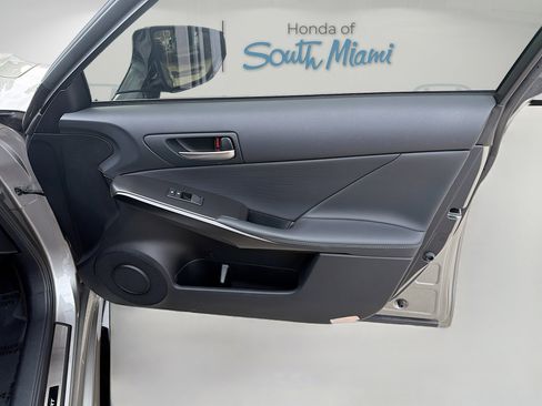 Used 2023 Lexus IS 350 F Sport image 33