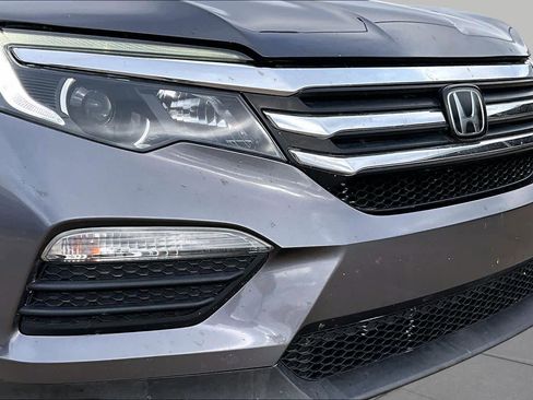 Used 2018 Honda Pilot EX image 27