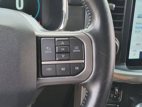 Used 2022 Ford F150 Lariat w/ Equipment Group 502A High AWD/4WD image 8