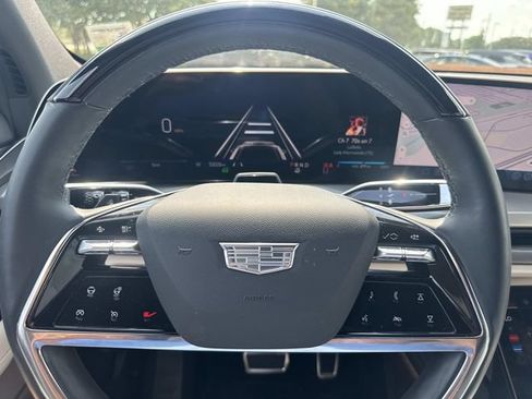 Used 2026 Cadillac Vistiq Sport w/ LPO, Floor Liner Package AWD/4WD image 27