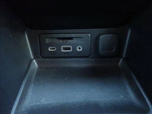 Used 2022 GMC Terrain AT4 w/ Infotainment Package II AWD/4WD image 23