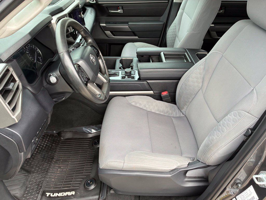 Used 2023 Toyota Tundra SR5 AWD/4WD image 15