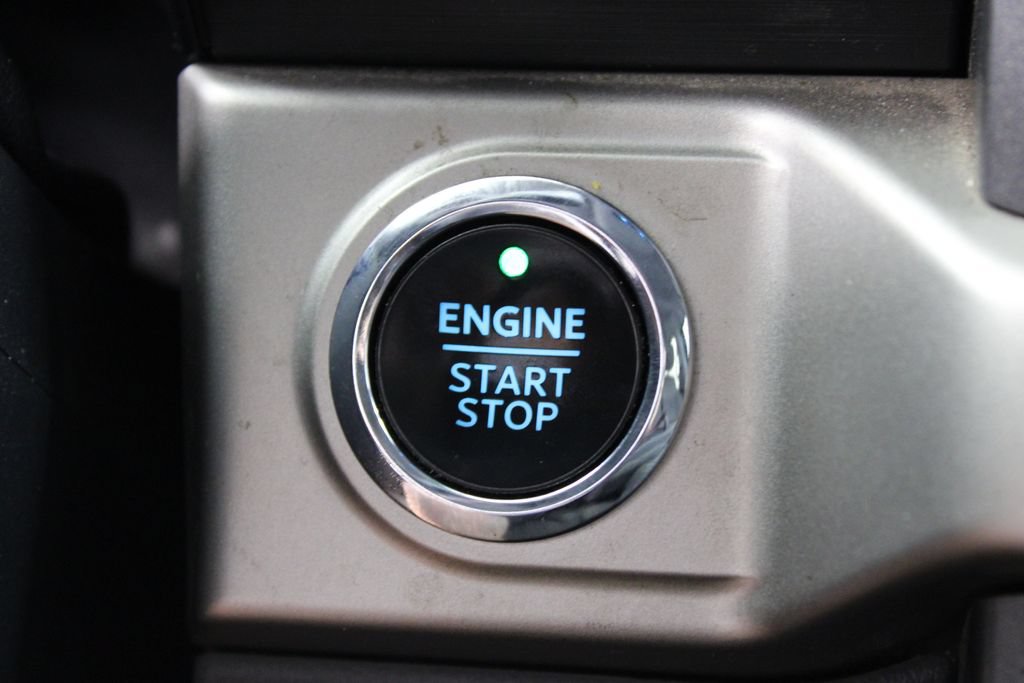 Used 2021 Ford F150 XLT w/ Equipment Group 302A High AWD/4WD image 12