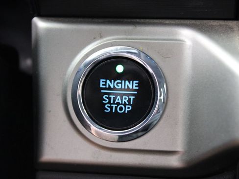 Used 2021 Ford F150 XLT w/ Equipment Group 302A High AWD/4WD image 12