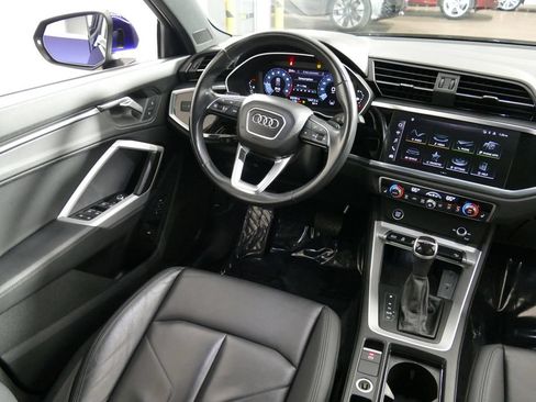 Used 2024 Audi Q3 2.0T Premium AWD/4WD image 16