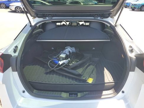 Used 2022 Toyota Prius Prime XLE FWD image 9