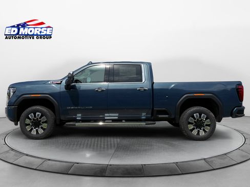 New 2026 GMC Sierra 2500 Denali AWD/4WD image 2