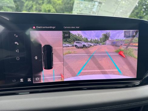 New 2025 Audi A6 e-tron Premium Plus image 19