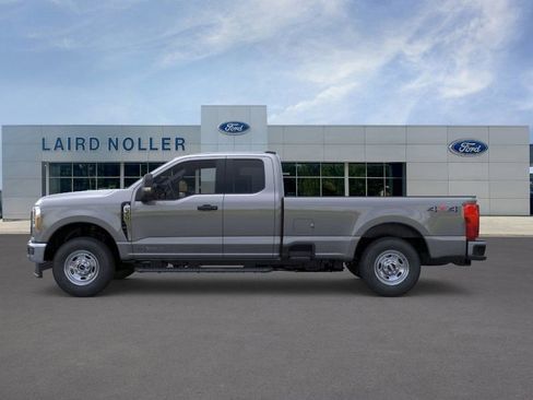 New 2025 Ford F350 XL w/ XL Chrome Package image 3