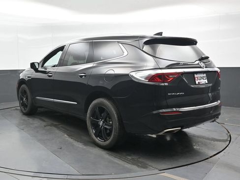 Used 2023 Buick Enclave Essence w/ Experience Buick Package FWD image 9