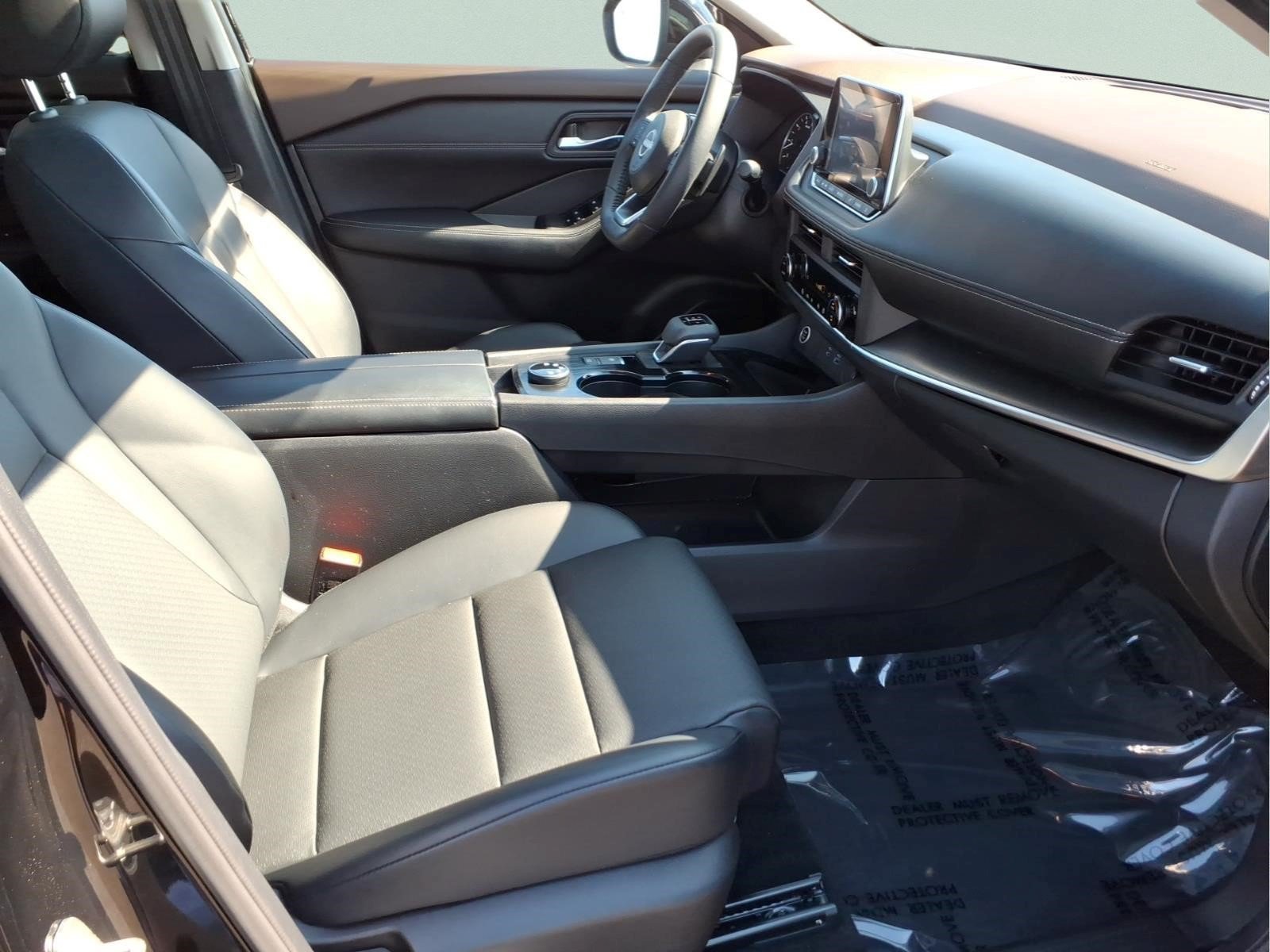 Certified 2023 Nissan Rogue SV w/ SV Premium B Package AWD/4WD image 28