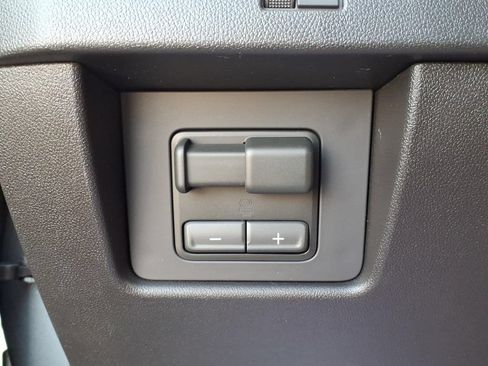New 2026 Chevrolet Colorado Trail Boss AWD/4WD image 14