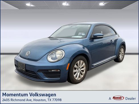 Used 2019 Volkswagen Beetle 2.0T image 1