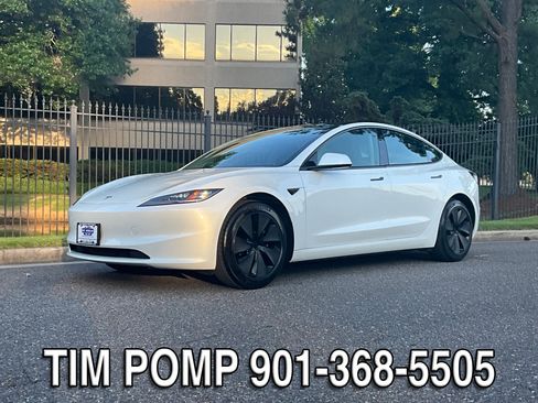 Used 2025 Tesla Model 3 RWD image 1