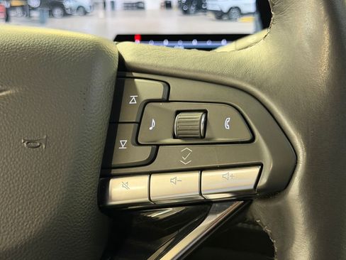 Certified 2024 Cadillac Escalade ESV Sport w/ Touring Package AWD/4WD image 35